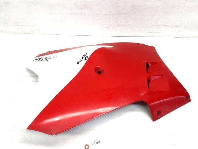 GSXR750 1985 - 1989 Suzuki Kuipdeel D1-52699