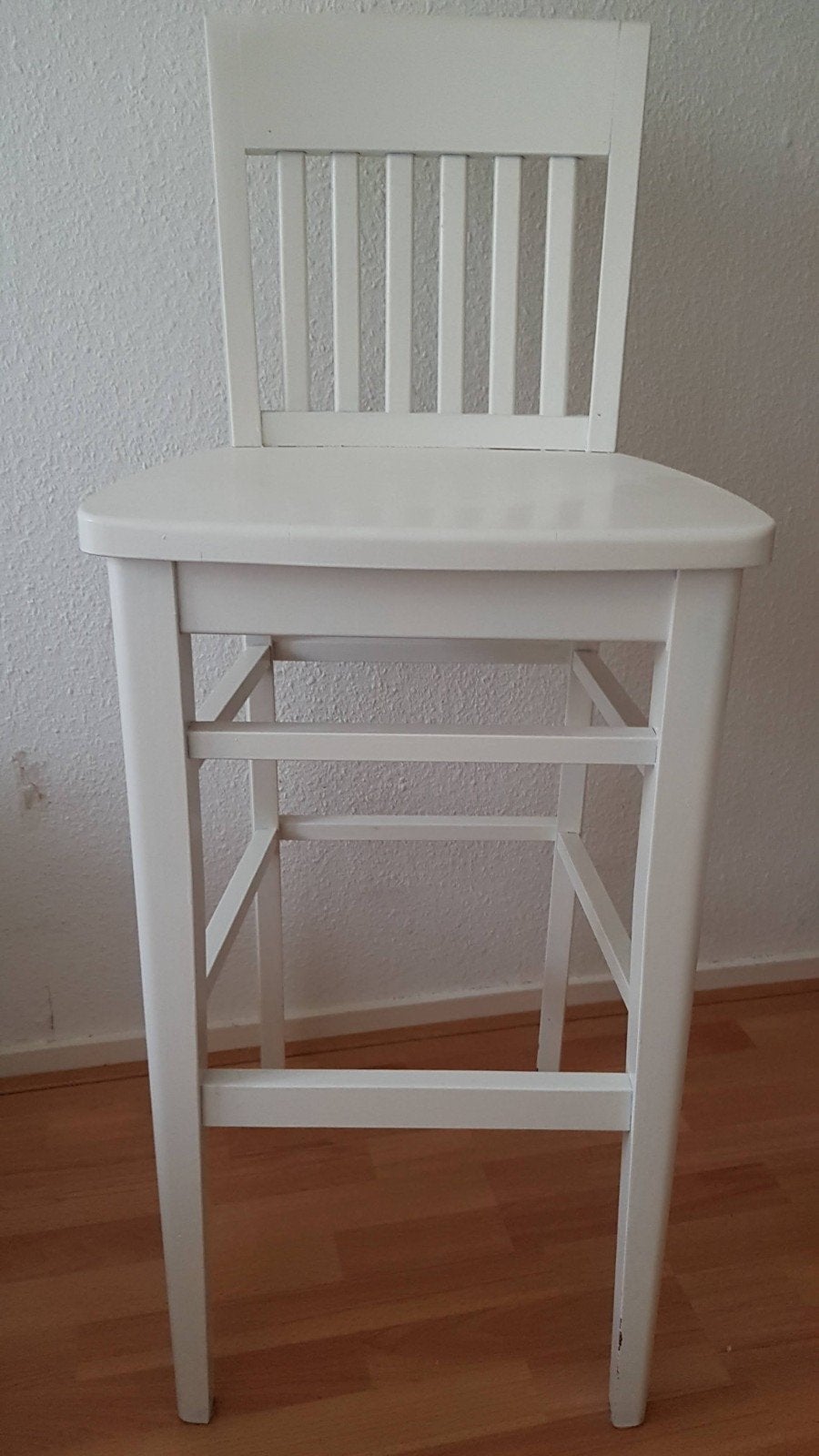 Barkrukken 2 stuks, wit en in zeer goede staat, Ophalen, Gebruikt, Met voetsteun, 90 cm of meer