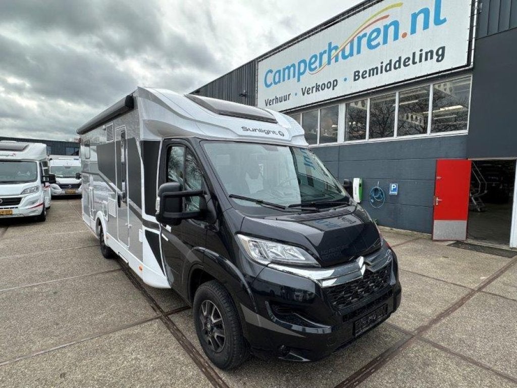 Sunlight T68 (71), Caravans en Kamperen, Campers, Sunlight, Ringverwarming, Koelkast, Bedrijf