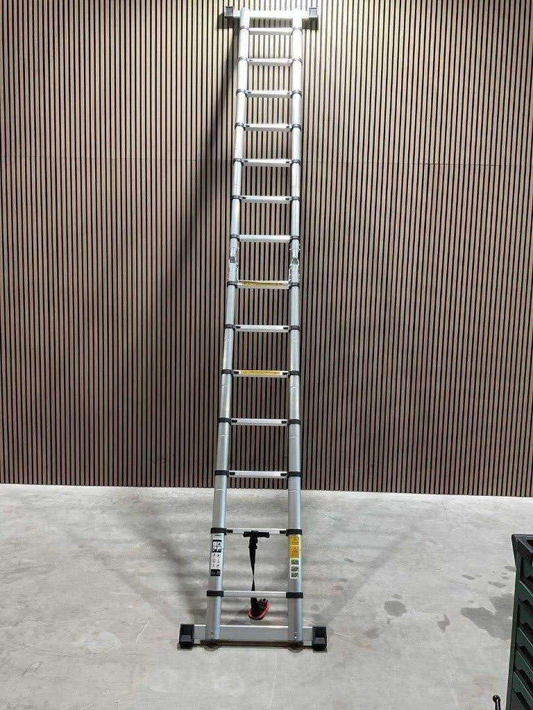 Elite Vario 2x2,2 m dubbele telescoopladder nieuw in doos ‼️, Doe-het-zelf en Verbouw, Ophalen, Nieuw, Ladder, Opvouwbaar of Inschuifbaar