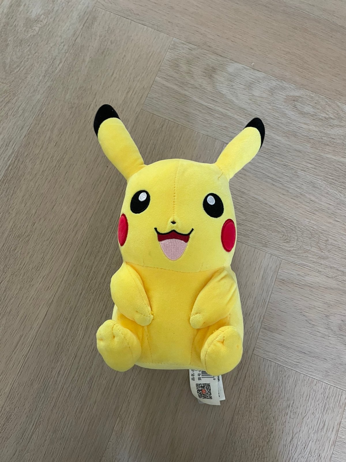 Pikachu pokémon knuffel, Geel, Overige typen, Ophalen of Verzenden, Zo goed als nieuw