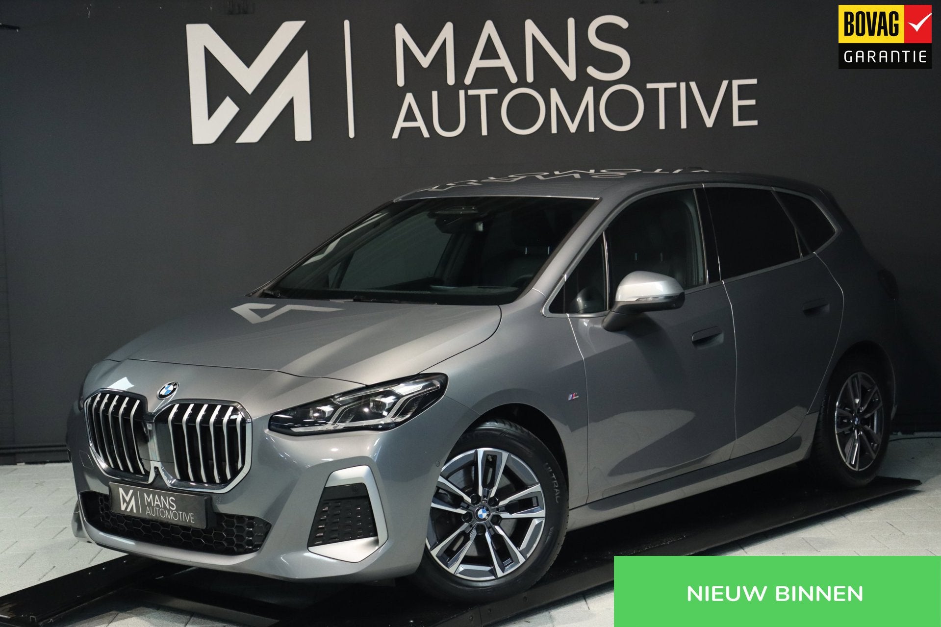BMW 2-serie Active Tourer 223i xDrive M Sport / HK / MEMORY, Auto's, Automaat, Gebruikt, Zwart, 4 cilinders