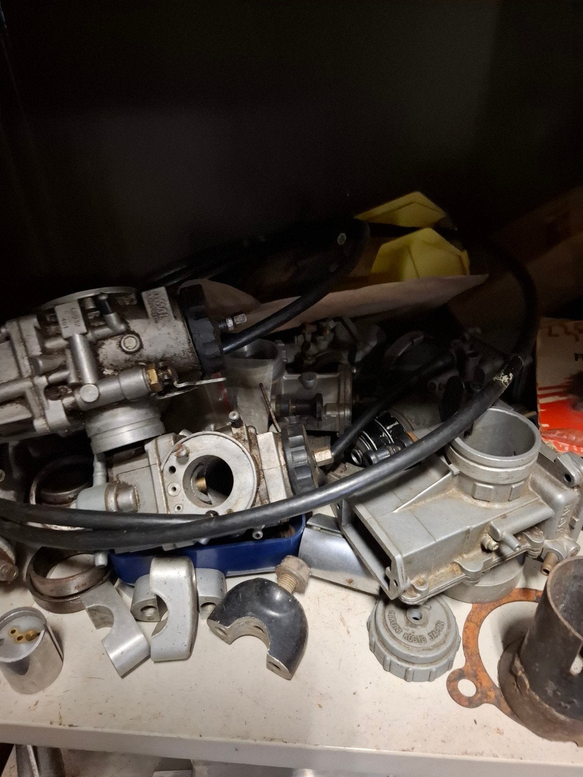 Alles in een koop. Onderdelen van diverse oude motoren., Motoren, Onderdelen | Oldtimers, Ophalen of Verzenden