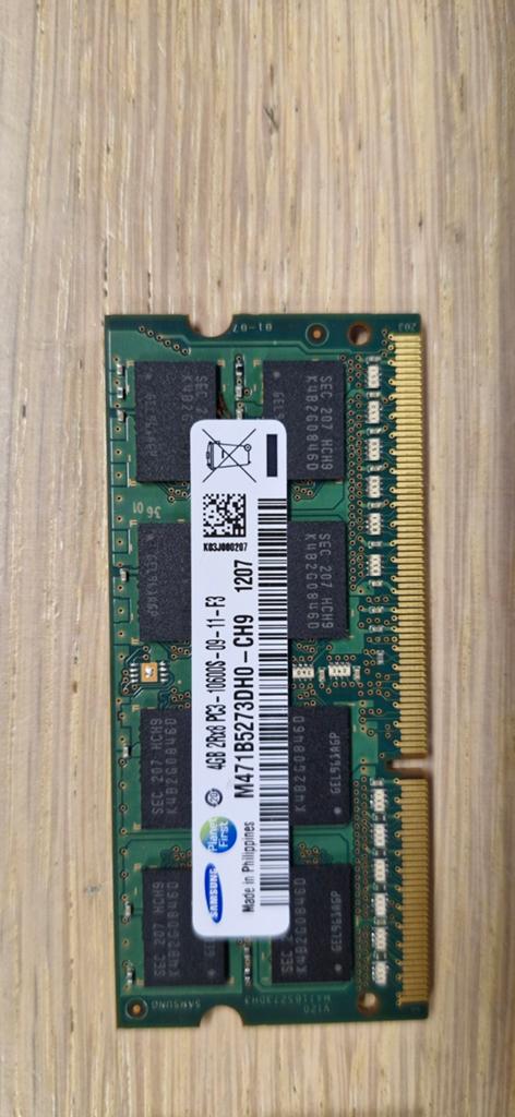 Diverse soorten memory's 1 tot 8 gb. Pc geheugen en so-dimm., Ophalen, DDR4, Laptop