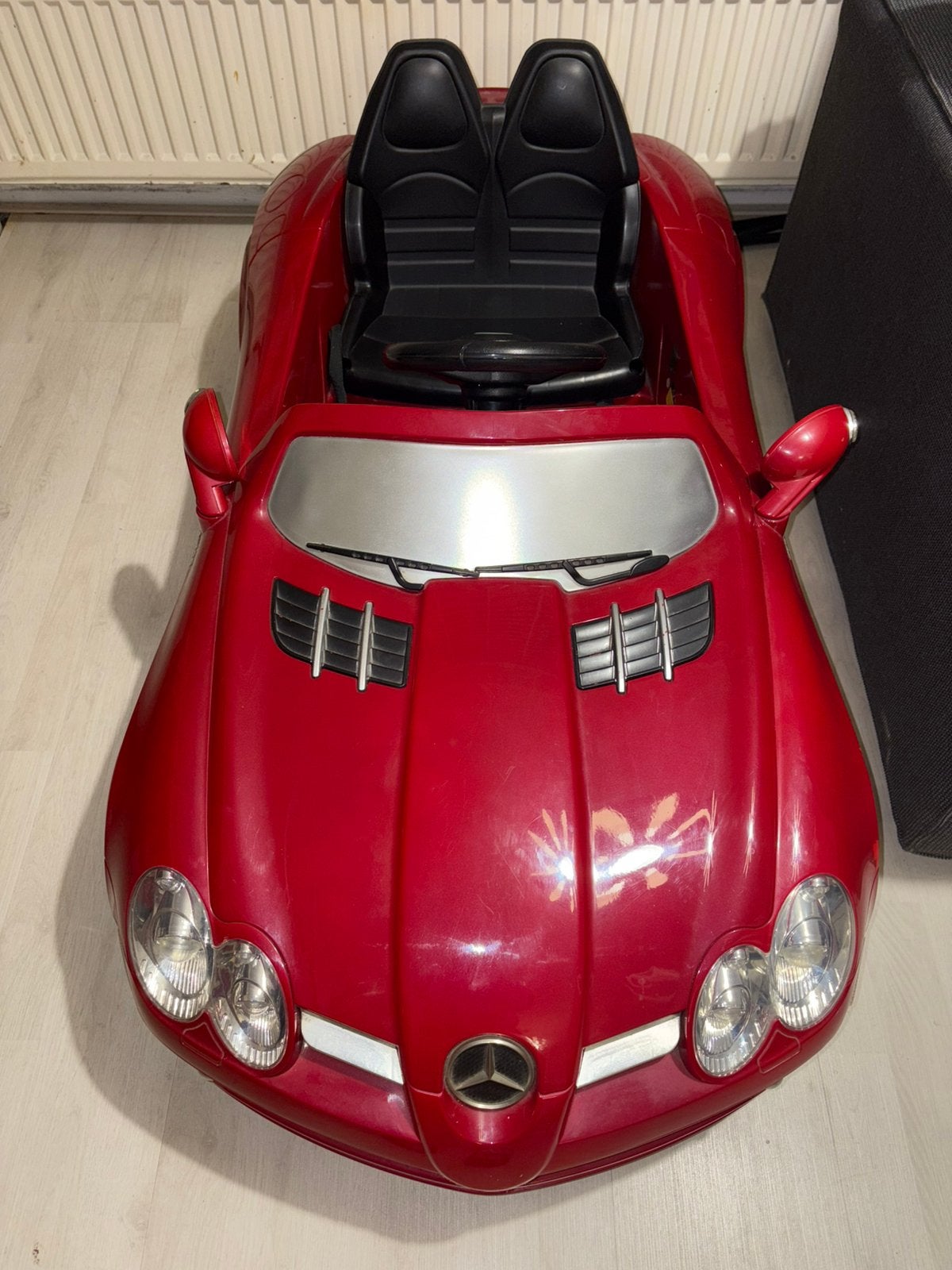 Mercedes Benz elektrische kinder auto, Ophalen, Zo goed als nieuw