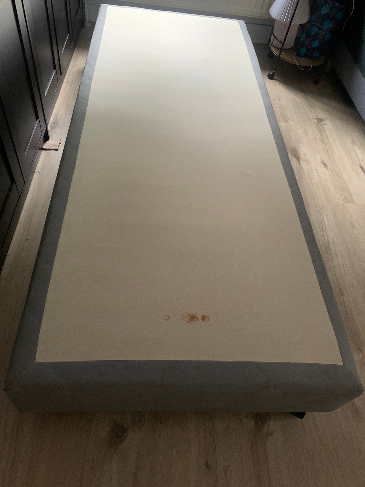Gereserveerd Gratis boxspring, Ophalen, Gebruikt, Eenpersoons, Beige