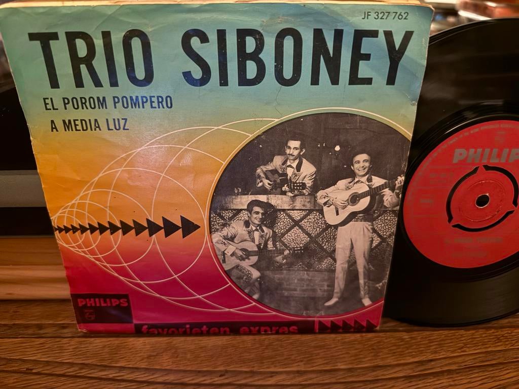 Trio Siboney - El Porom Pompero / A Media Luz (Single), Wereldmuziek, 7 inch, Single, Ophalen of Verzenden