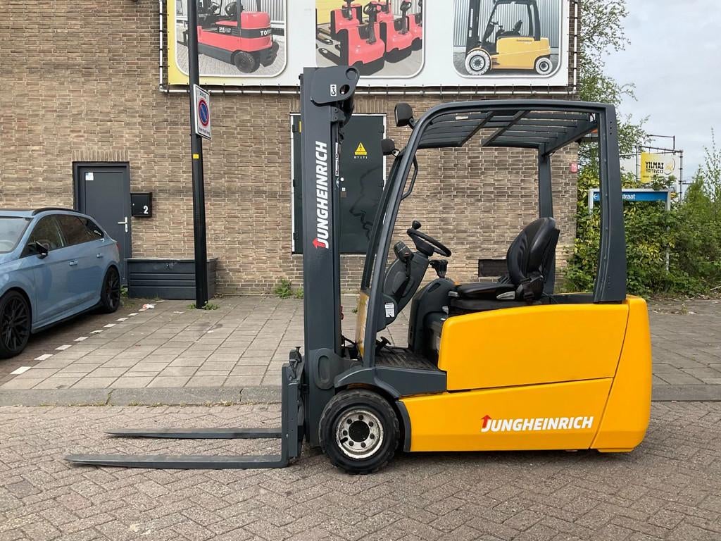 Jungheinrich EFG-DF20 2000KG 4.50METER HEFTRUCK, Zakelijke goederen, Machines en Bouw | Heftrucks en Intern transport, 2000 tot 3000 kg