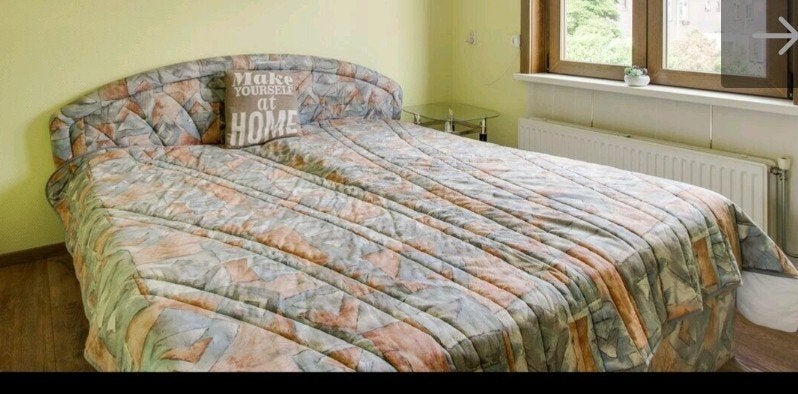 Tweepersoonsbed 160x200 met sprei en opbergruimte, Ophalen, Overige kleuren, Tweepersoons, Bloemig