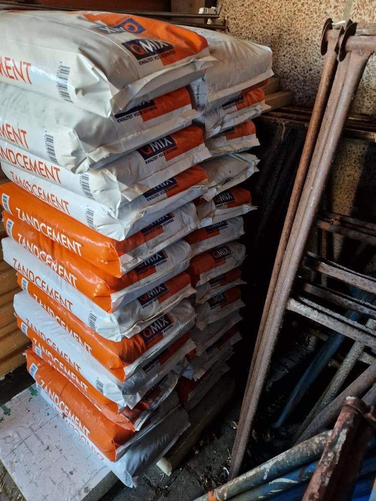 Zakken kant en klaar, zand cement, 26 st, 25 kg per stuk., Ophalen, Nieuw