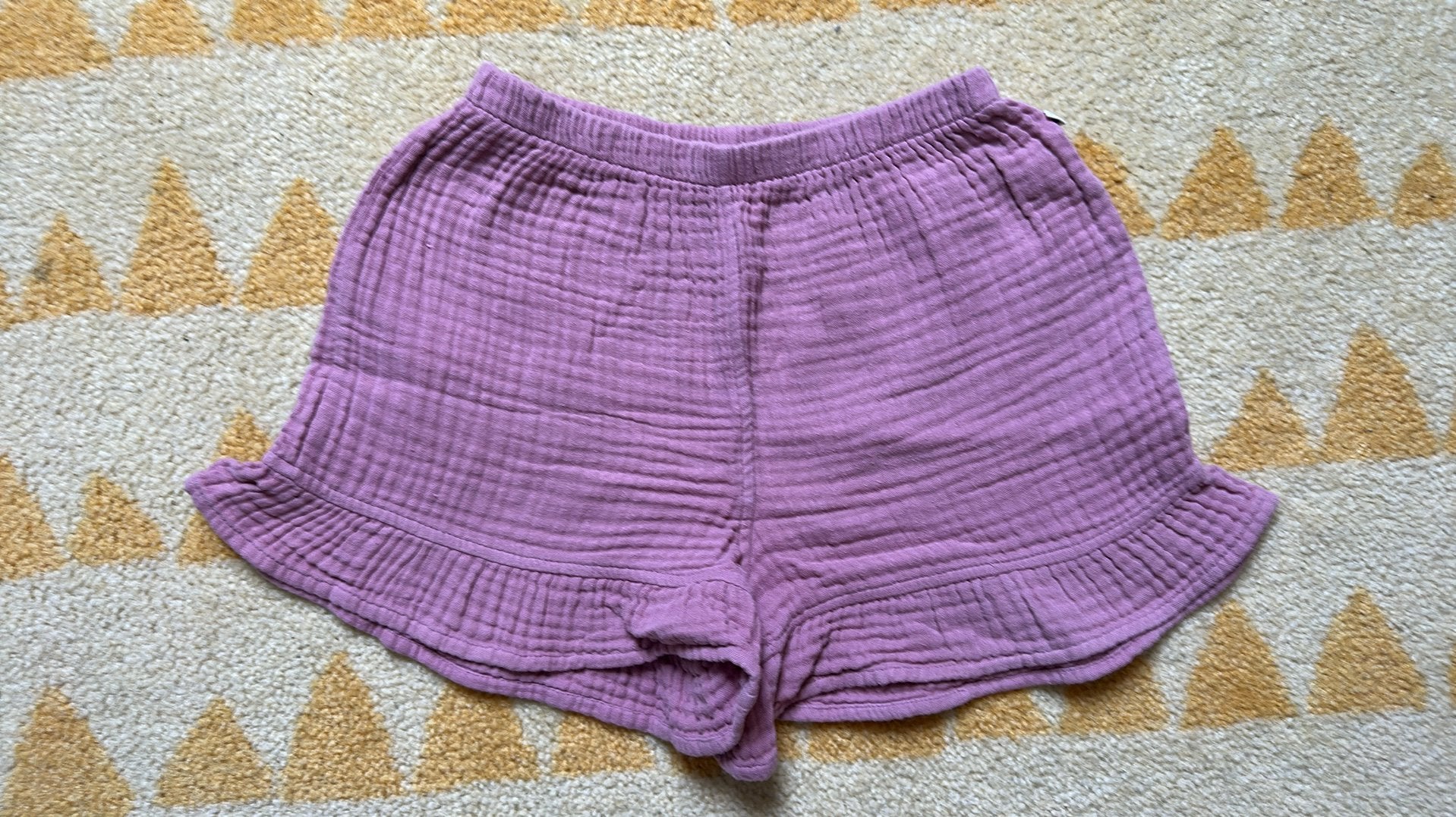 Ammehoela korte broek maat 134, Verzenden, Zo goed als nieuw, Meisje, Broek