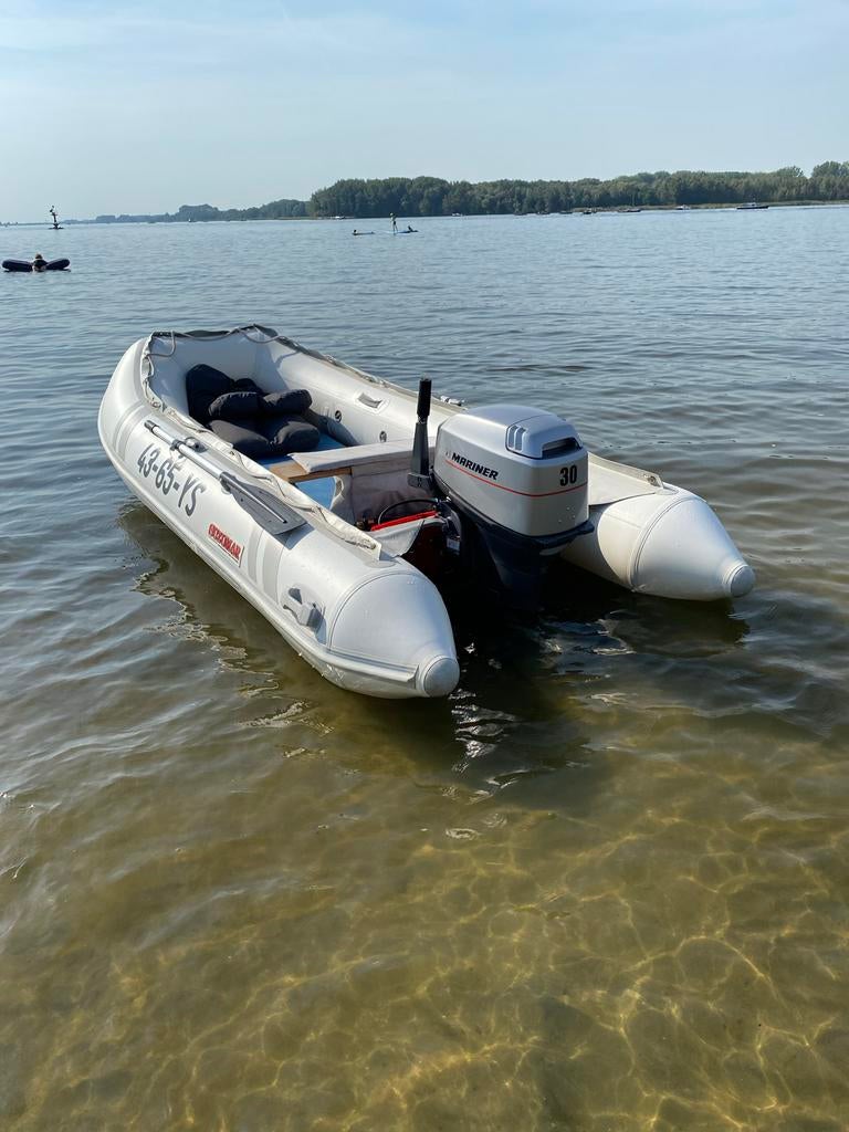 Suzumar rubberboot met Mariner 30 pk buitenboordmotor, Watersport en Boten, Rubberboten, Gebruikt, Benzine, Minder dan 70 pk, Overige materialen