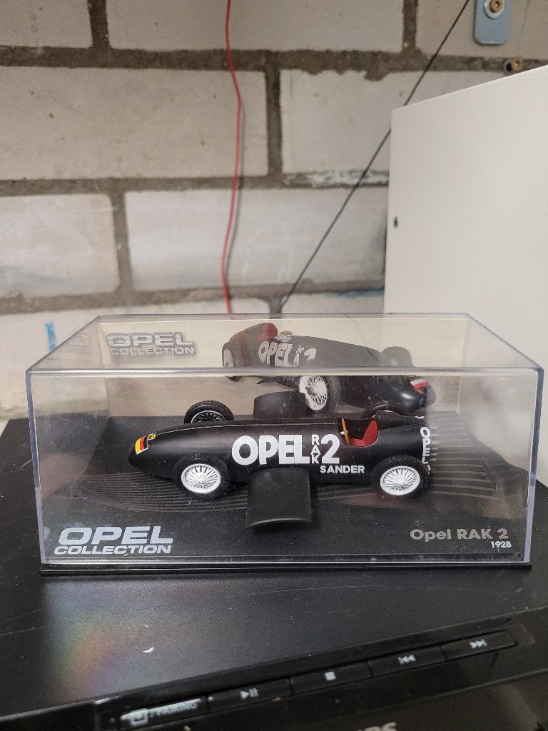 opel RAK 2 opel collection 1:43, Ophalen of Verzenden, Zo goed als nieuw, Auto, Overige merken