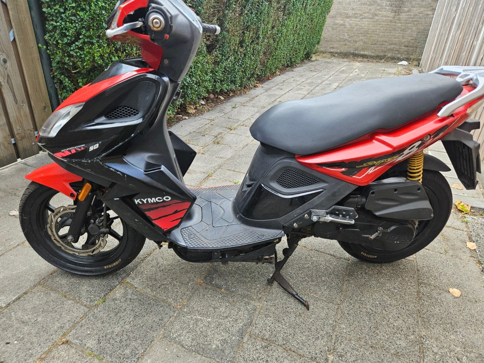 Kymco super8 met geel kenteken, Ophalen, Gebruikt, Benzine, Agility