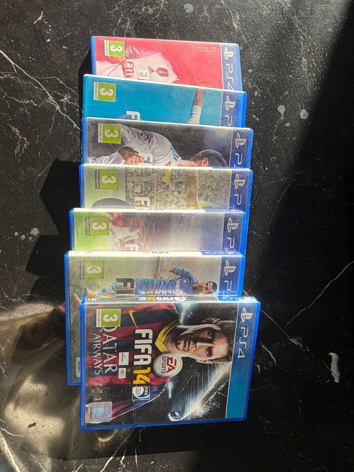 Fifa 2014 tm 2020 voor PS4, Spelcomputers en Games, Gebruikt, Ophalen of Verzenden, Sport, 3 spelers of meer