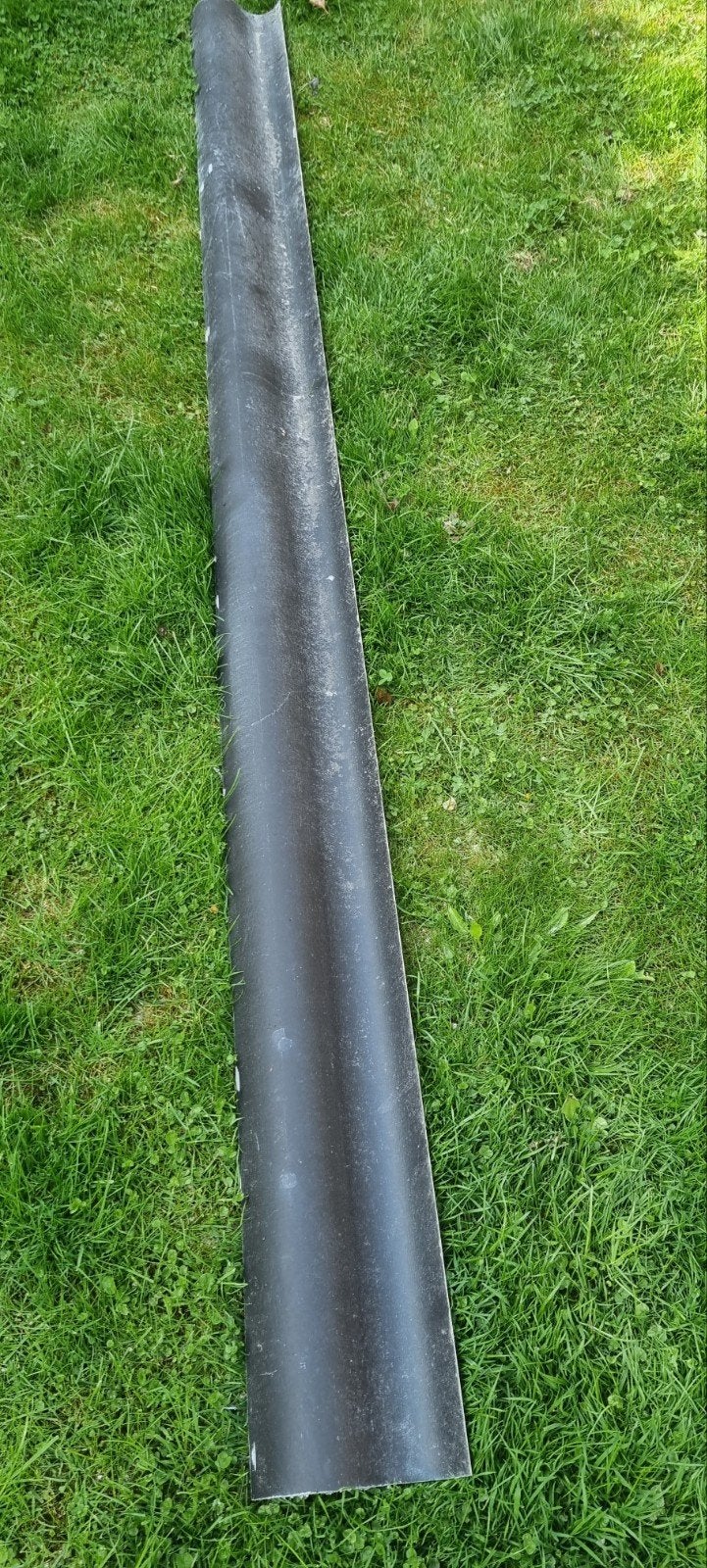 Gratis stukje golfplaat, Ophalen, Zwart, Kunststof, Minder dan 5 m²