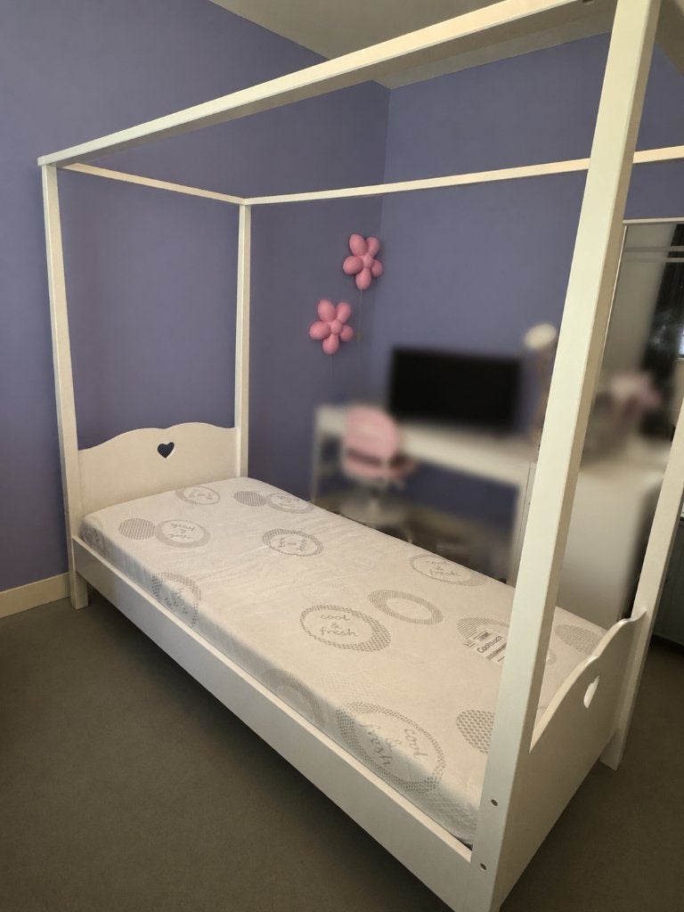 Super tof Hemelbed Amori met ❤️, 85 tot 100 cm, Zo goed als nieuw, 180 cm of meer, Ophalen