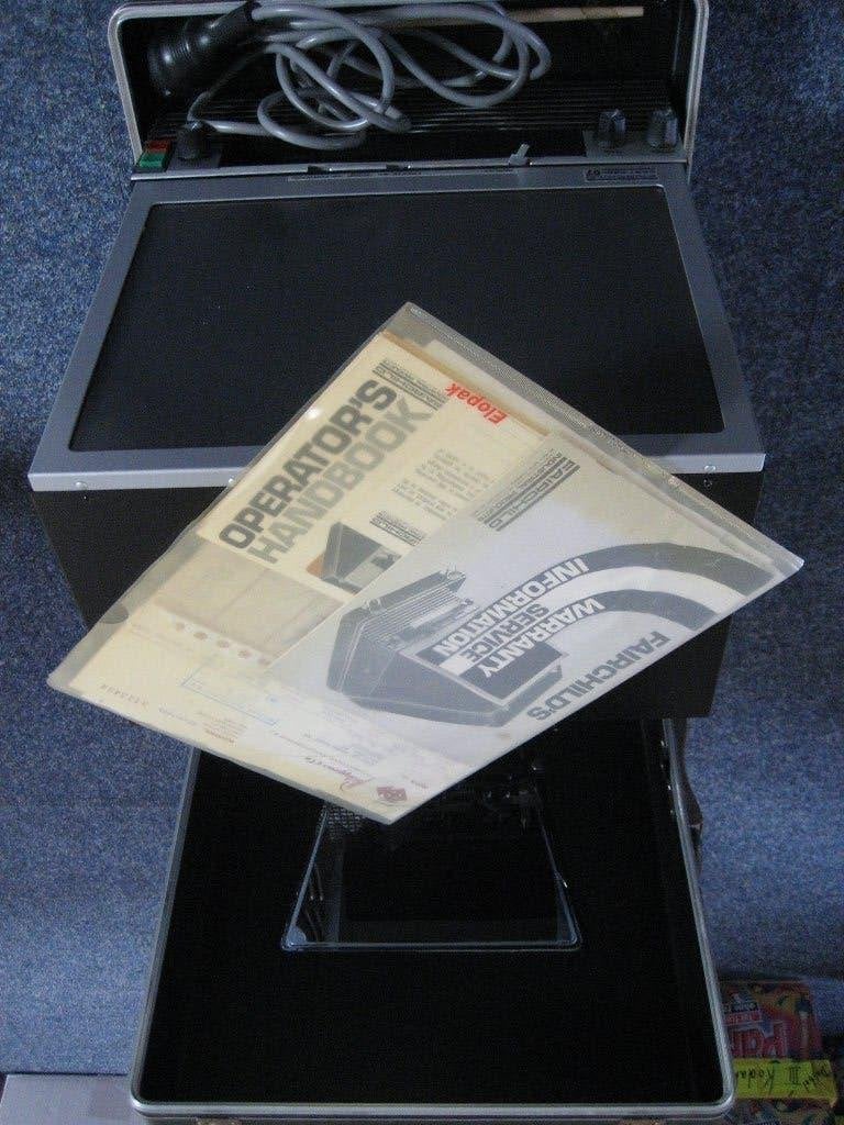 Originele Fairchild projector ingebouwd in koffer., Ophalen of Verzenden, 1960 tot 1980, Projector