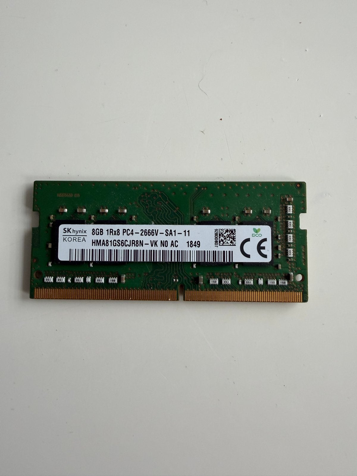 SK Hynix 2x 8GB DDR4 RAM PC4-2666V Laptop Geheugen, Computers en Software, RAM geheugen, DDR4, Ophalen of Verzenden, Zo goed als nieuw