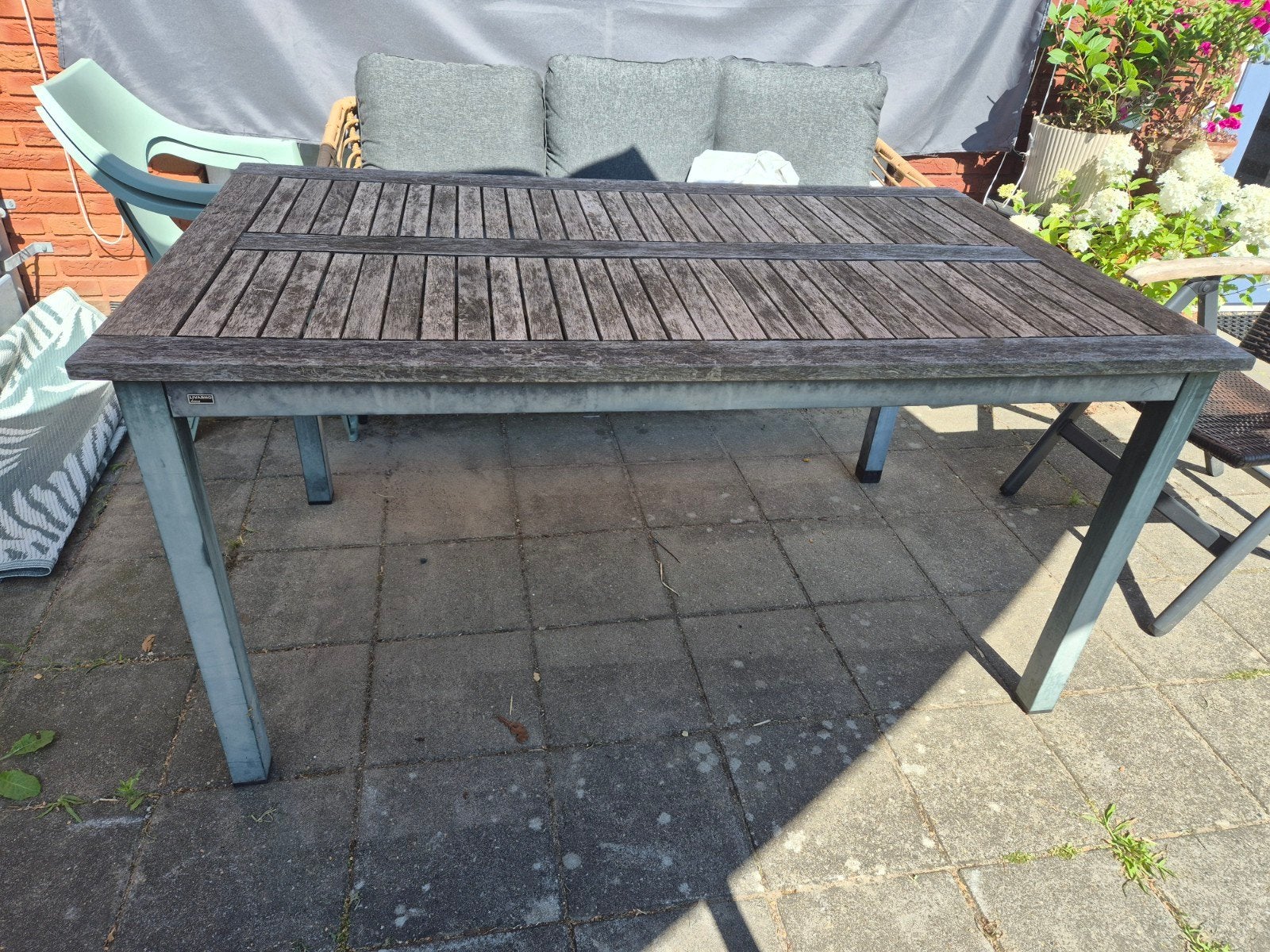 Robuuste houten tuintafel en 4 stoelen, Ophalen, Gebruikt, Rechthoekig, Hout