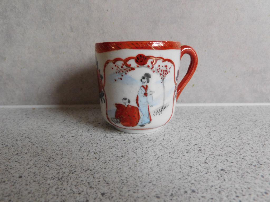 Kopje 5x5 cm. Bone China Geisha Made in Japan, Ophalen of Verzenden