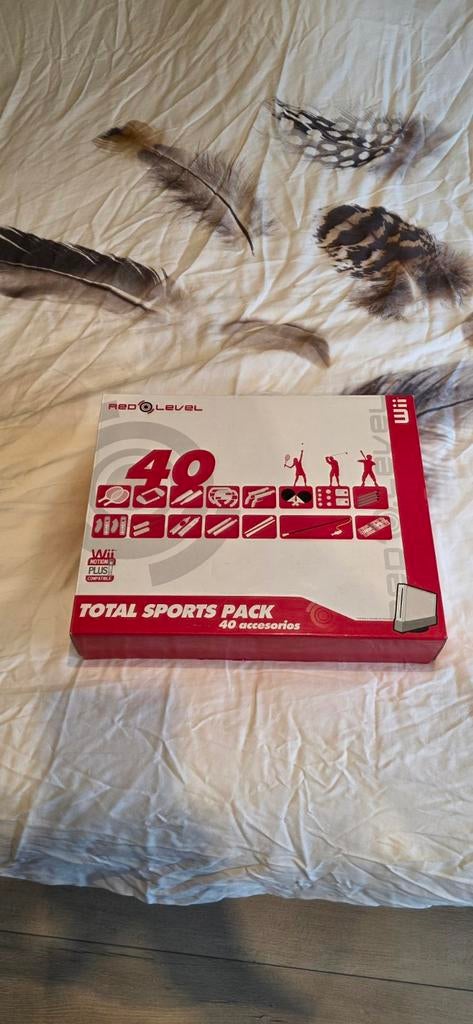 Wii Total Sports Pack - 40 accessoires voor Wii Motion Plus, Ophalen of Verzenden, Gebruikt, Wii, Stuurtje of Sportattribuut