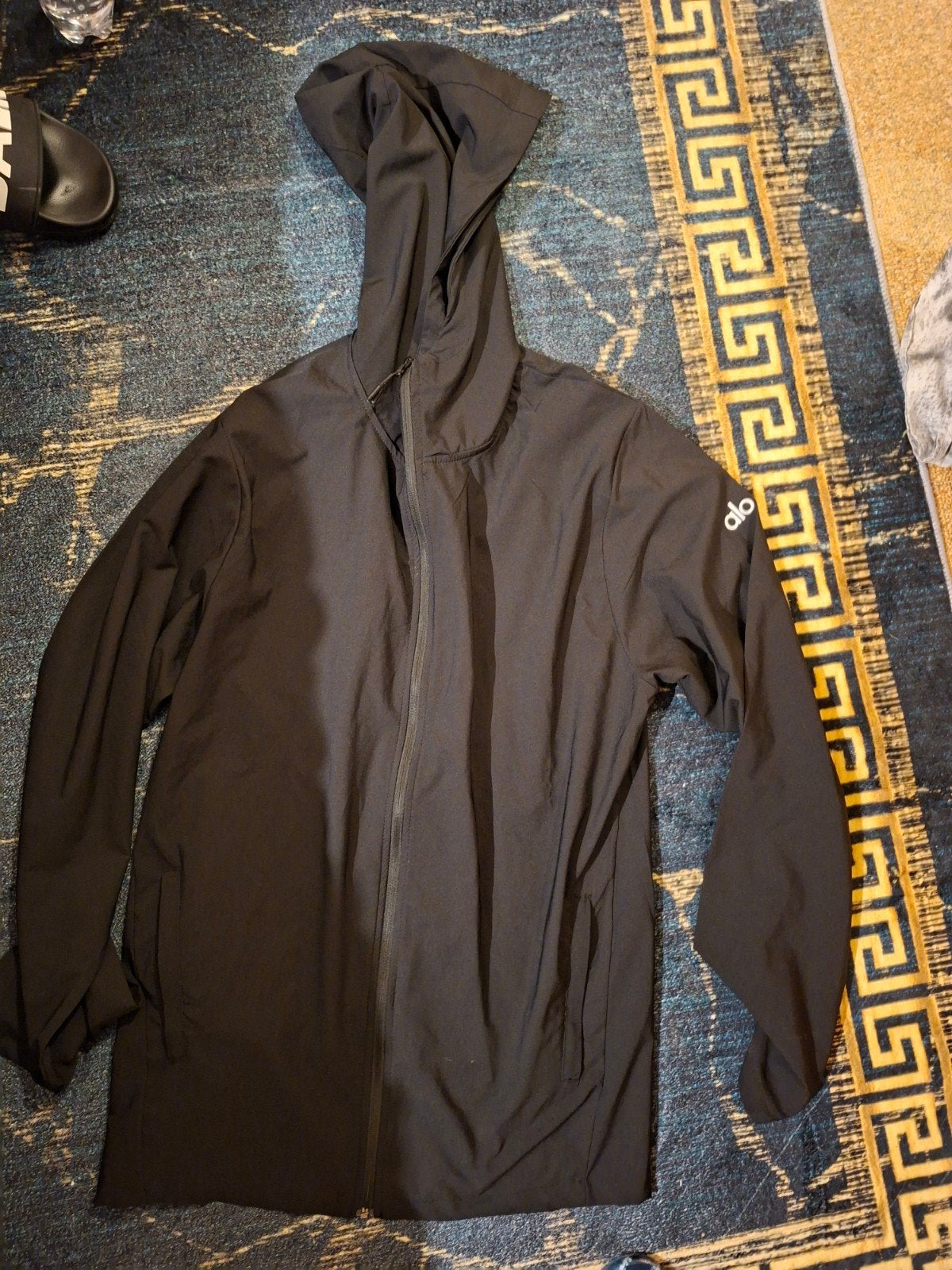 Alo Yoga herenjas met capuchon - Zwart - Maat XL, Kleding | Heren, Alo Yoga, Verzenden, Zwart, Maat 56/58 (XL)