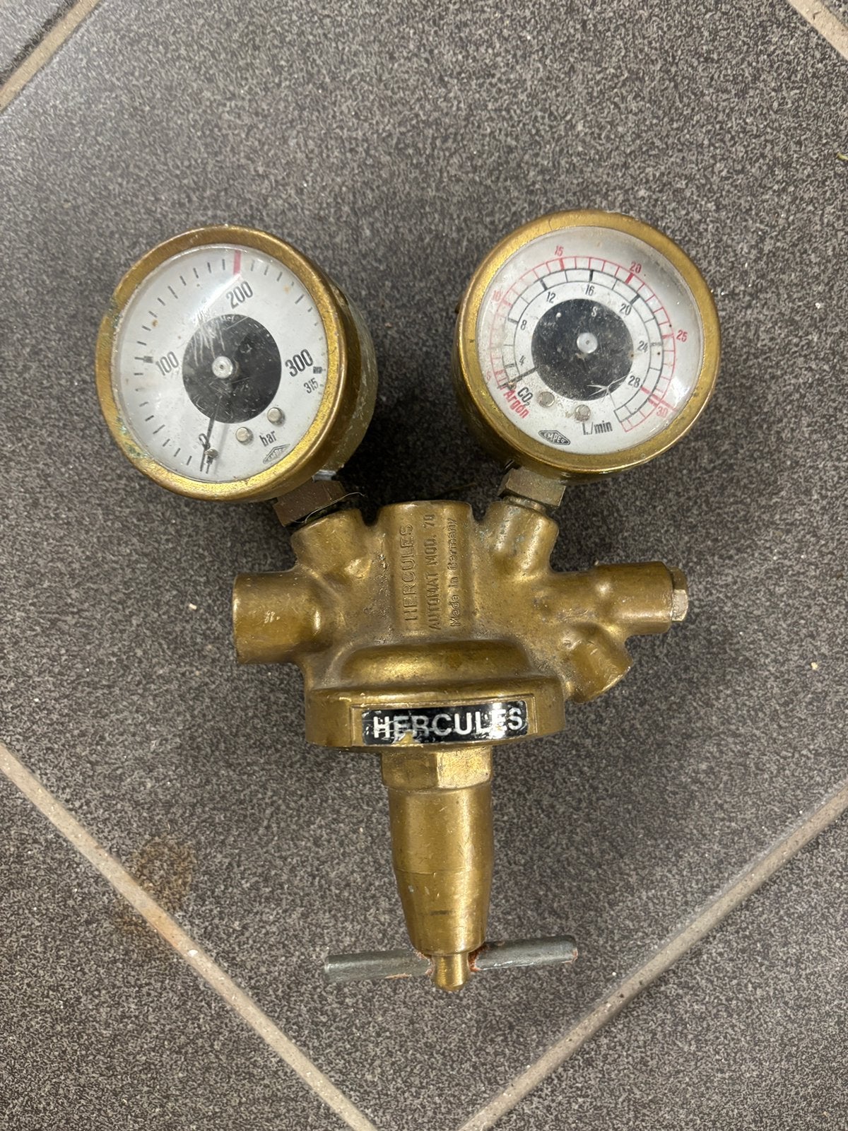 Reduceer tbv CO2, Doe-het-zelf en Verbouw, Ophalen of Verzenden, Gebruikt, Minder dan 150 ampère, Co2
