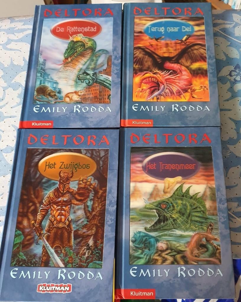 4 x deltora van emily rodda, Boeken, Ophalen of Verzenden, Gelezen, Rodda,emily