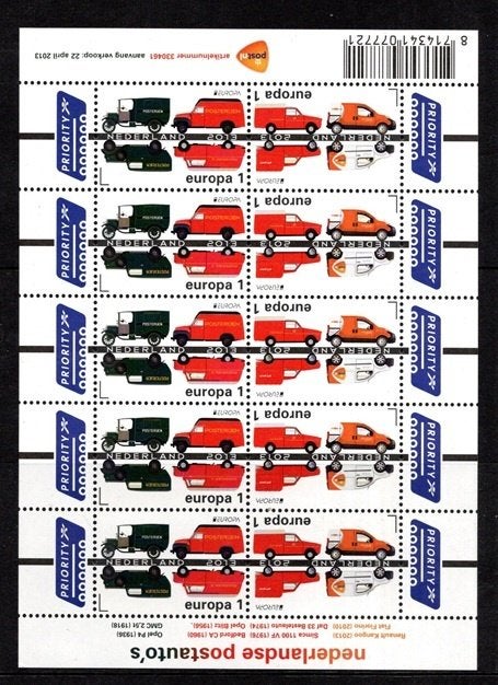 2013 Internationaal. nominale waarde 21,-- Postauto's, Ophalen of Verzenden, Na 1940, Postfris