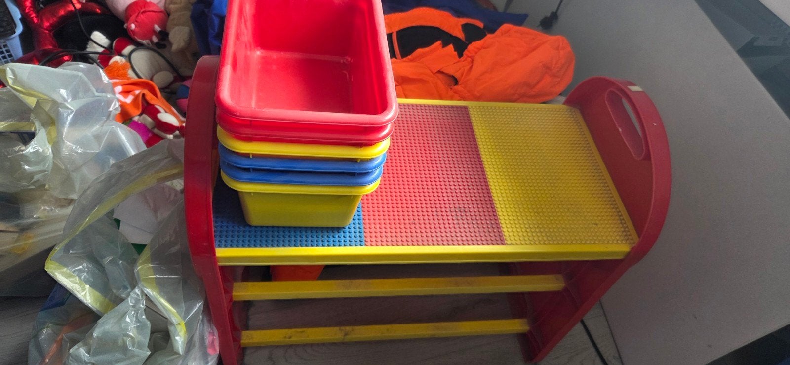 Lego rek met opbergbakken, Ophalen, Gebruikt, Overige merken