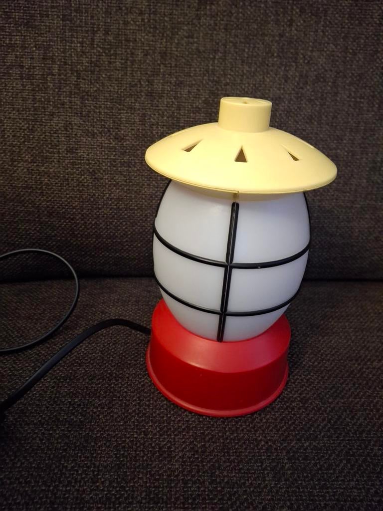 Vuurtoren tafellamp Ikea rood geel en wit, Huis en Inrichting, Ophalen of Verzenden, Zo goed als nieuw