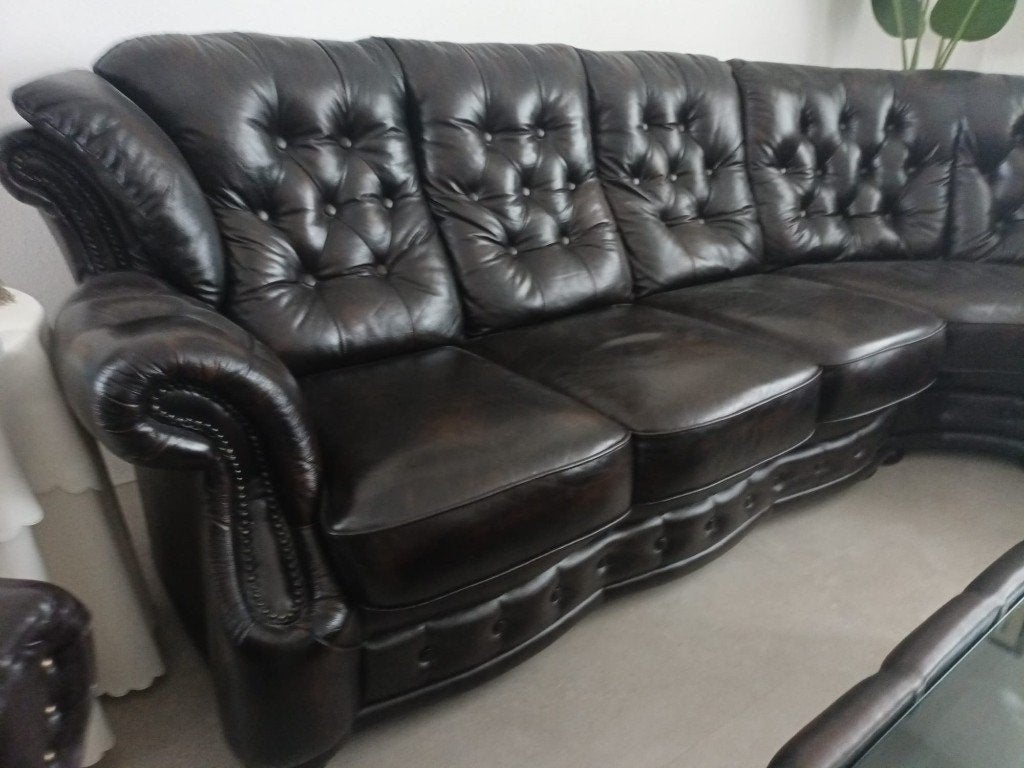Prachtige Chesterfield rondzitbank, Ophalen, 125 cm of meer, Rond, Zo goed als nieuw