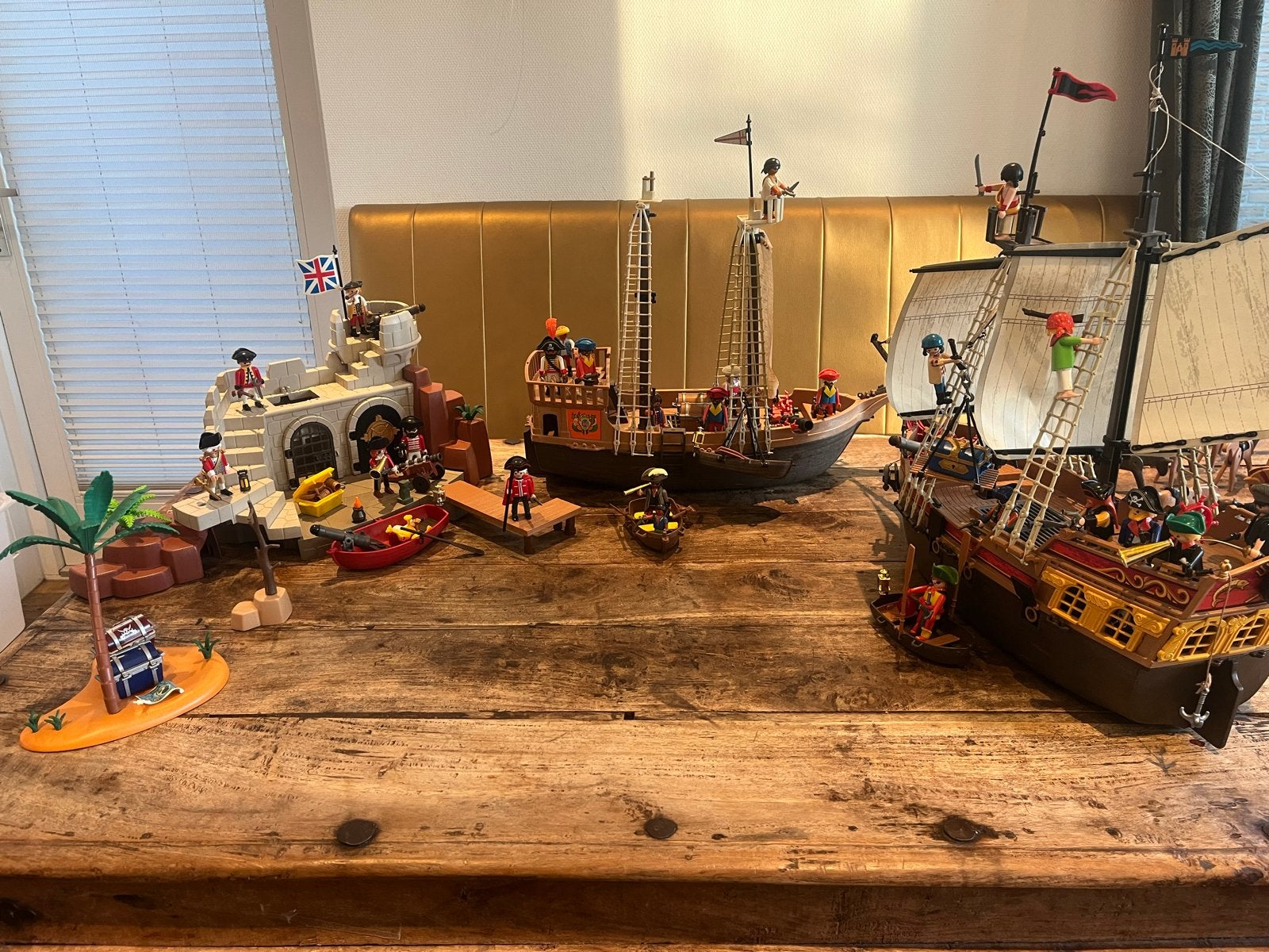 Playmobil Piratenschip & Kasteeleiland - Vintage & Nieuw, Pirates, Gebruikt, Complete set, Ophalen of Verzenden