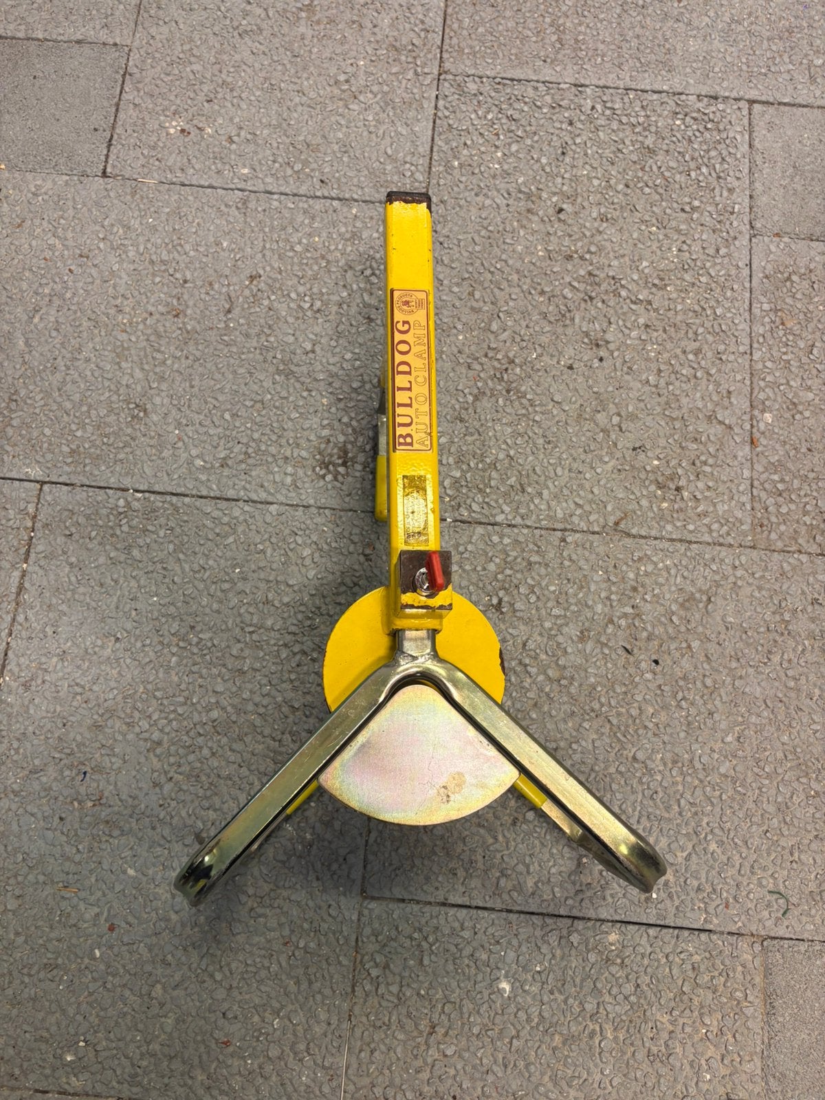 Buldog autoclamp wielklem, Ophalen of Verzenden, Zo goed als nieuw