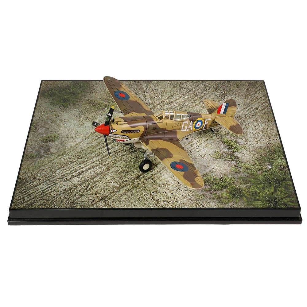 Curtiss Tomahawk Pilot Officer Neville Duke Forces of Valor, Glow2B Germany GmbH Erlenbacher Str. 3 shop@glow2b.de, Schaalmodel