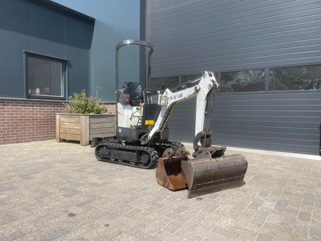 Bobcat E10 Minigraver mini graafmachine - Kubota Takeuchi, Graafmachine