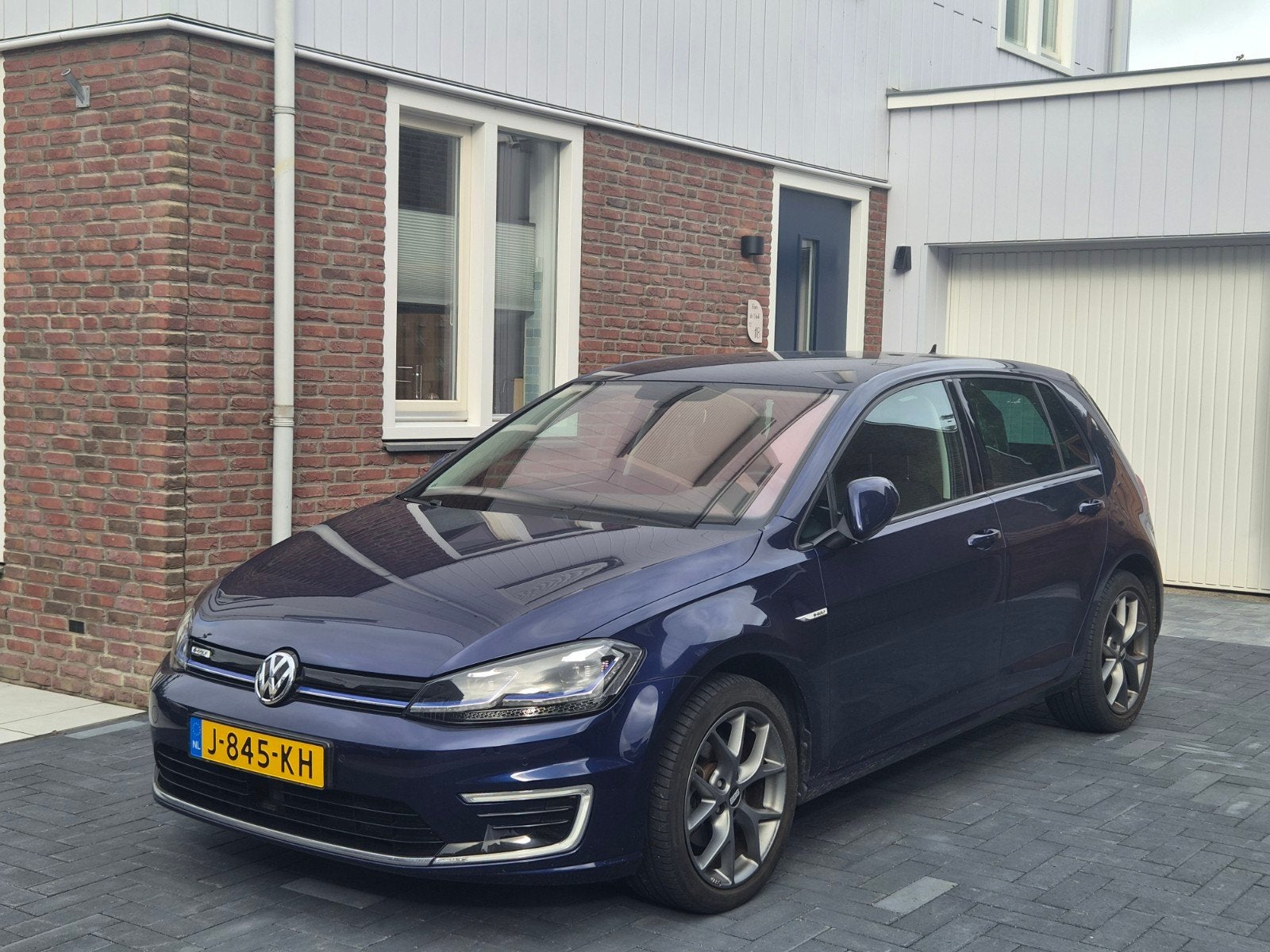 Volkswagen E-Golf 2020 apk 2028 72500km, Auto's, Blauw, Elektrisch, ABS, 1515 kg