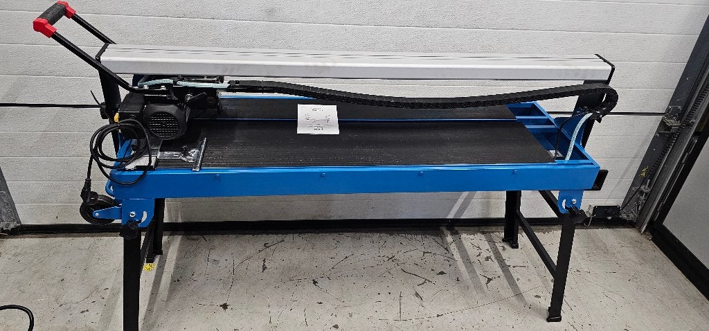 HBM Tegelzaagmachine - Tegelsnijder - 1200 mm.- 1200 Watt, 60 cm of meer, Overige typen, Ophalen of Verzenden, Zo goed als nieuw