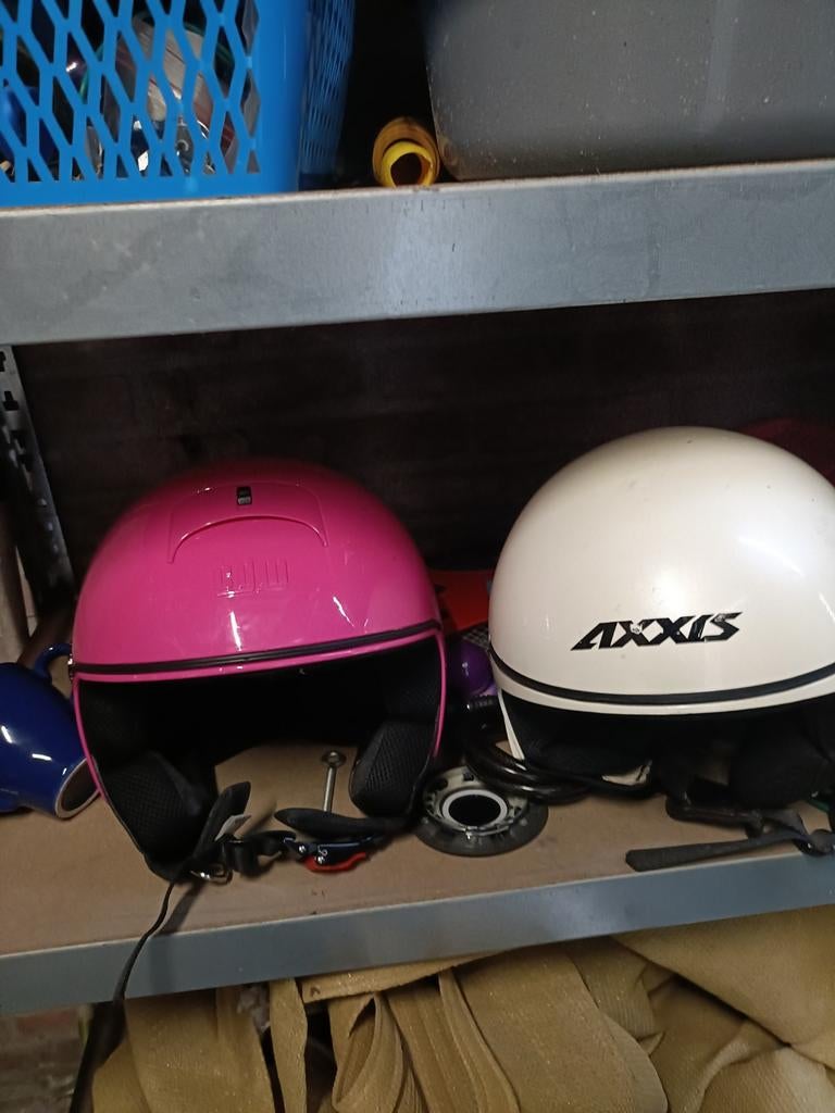 Scooter helmen wite en roze maat wolvassen., Ophalen of Verzenden, Gebruikt