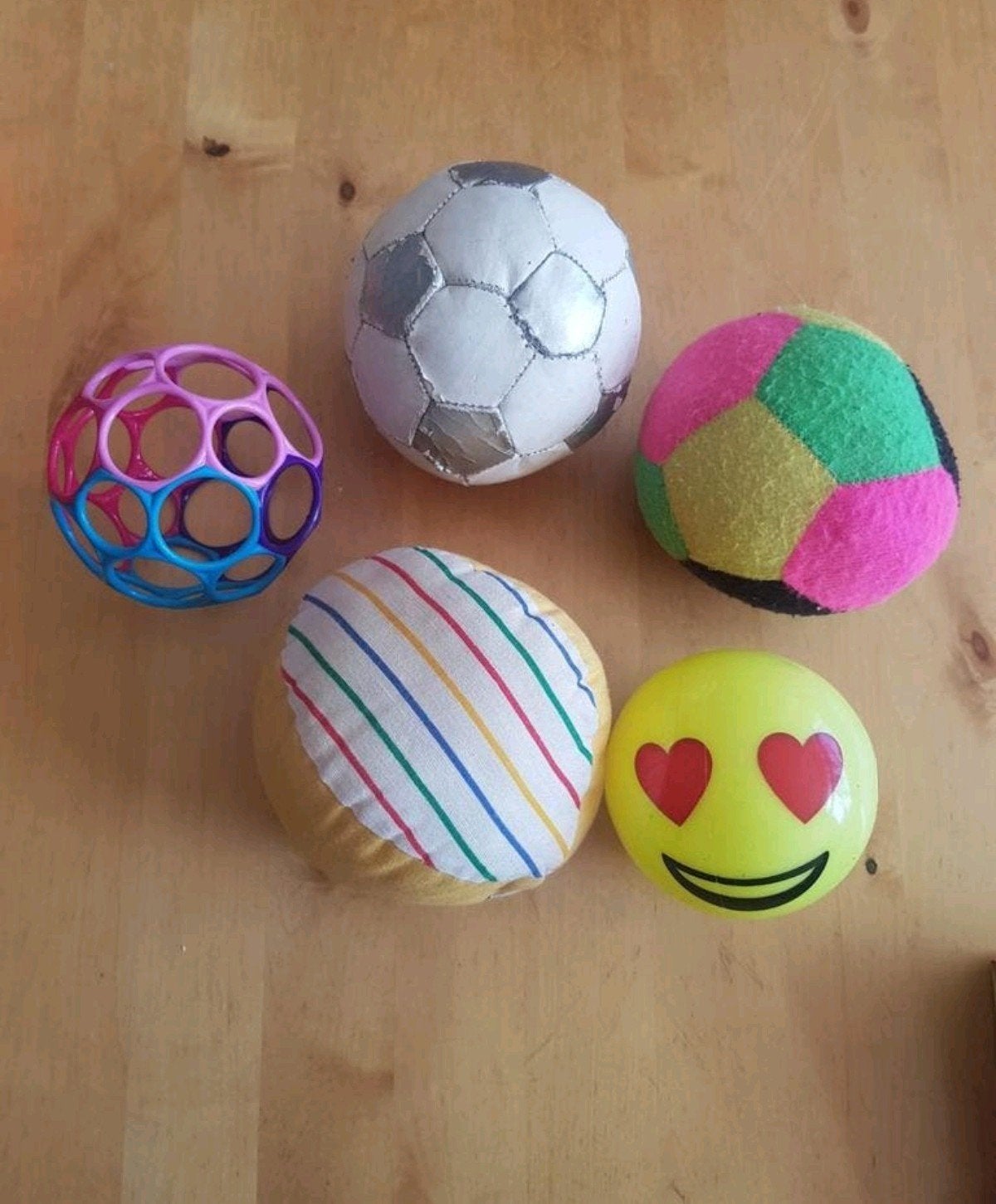 5 kleurige ballen, Ophalen of Verzenden