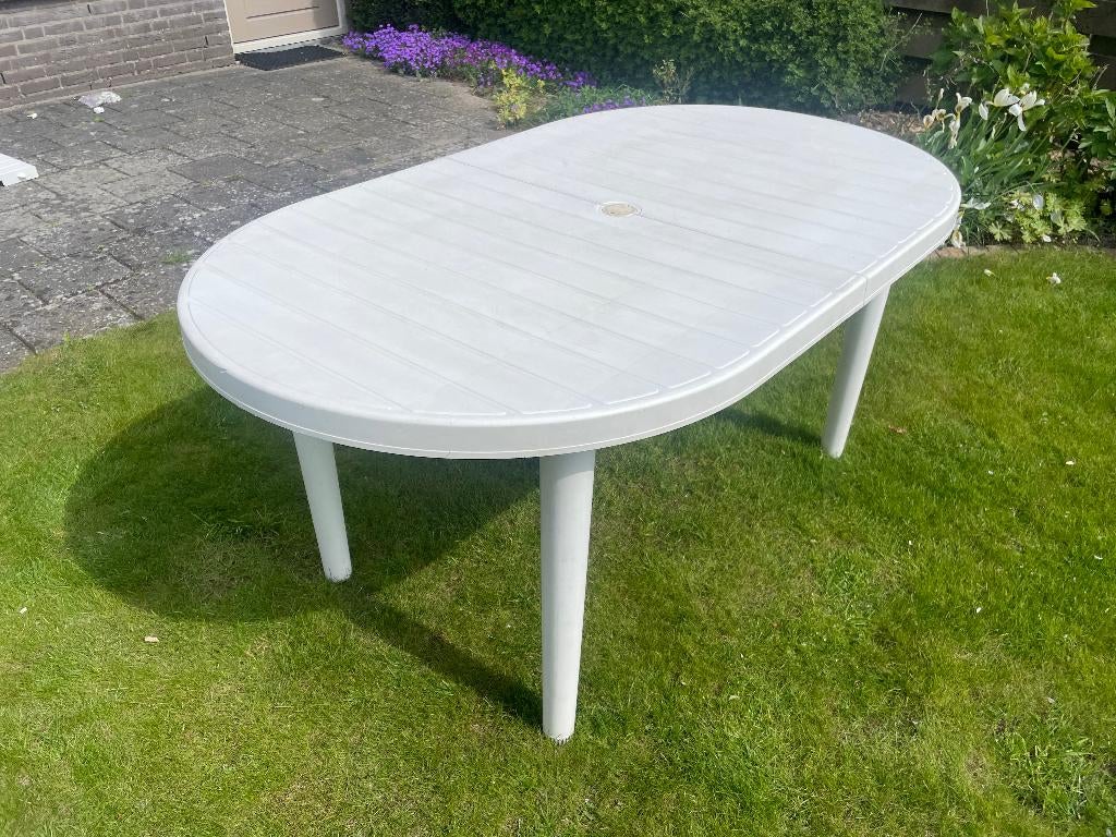 tuintafel (uitschuifbaar), Tuin en Terras, Ophalen, Gebruikt, Ovaal, Kunststof