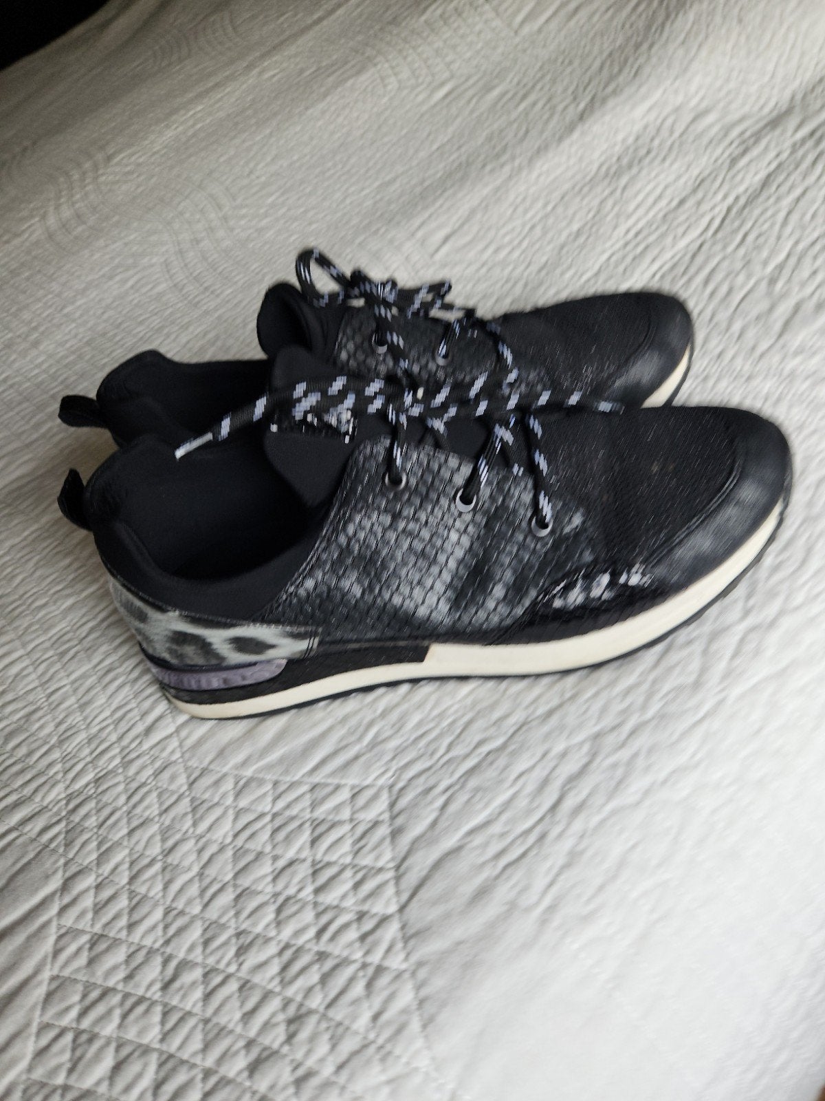 Nette zwarte sneakers van Remonte 44, Zwart, Remonte, Ophalen of Verzenden, Sneakers of Gympen