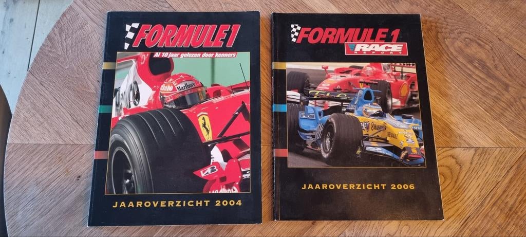 Formule 1 Jaaroverzichten 1997-2006 (6 stuks), Ophalen of Verzenden, Gelezen, Algemeen, Arjen van Vliet
