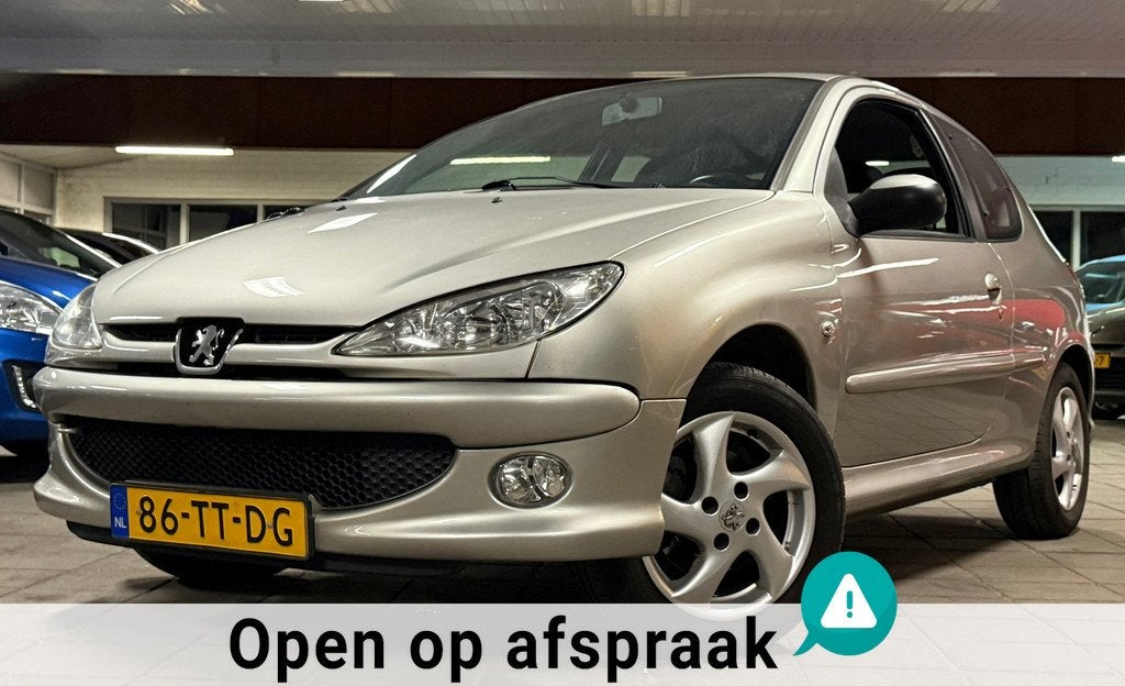 Peugeot 206 1.6-16V Air-line 3|NweAPK|Automaat|129DKM!|Nette, 1025 kg, Stof, Zwart, 4 cilinders