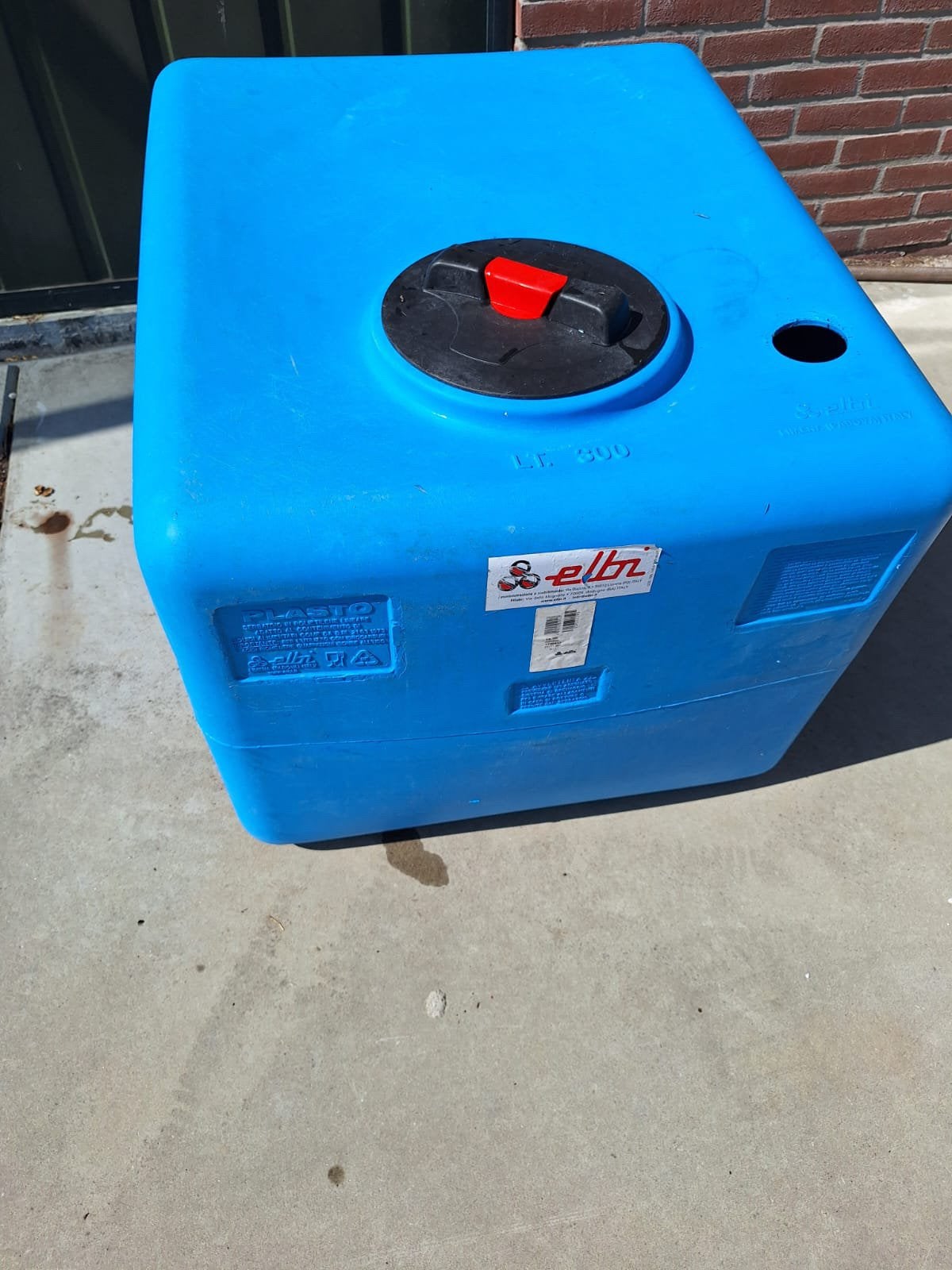 Elbi opslagtank 300 liter – wateropslag, Stalling