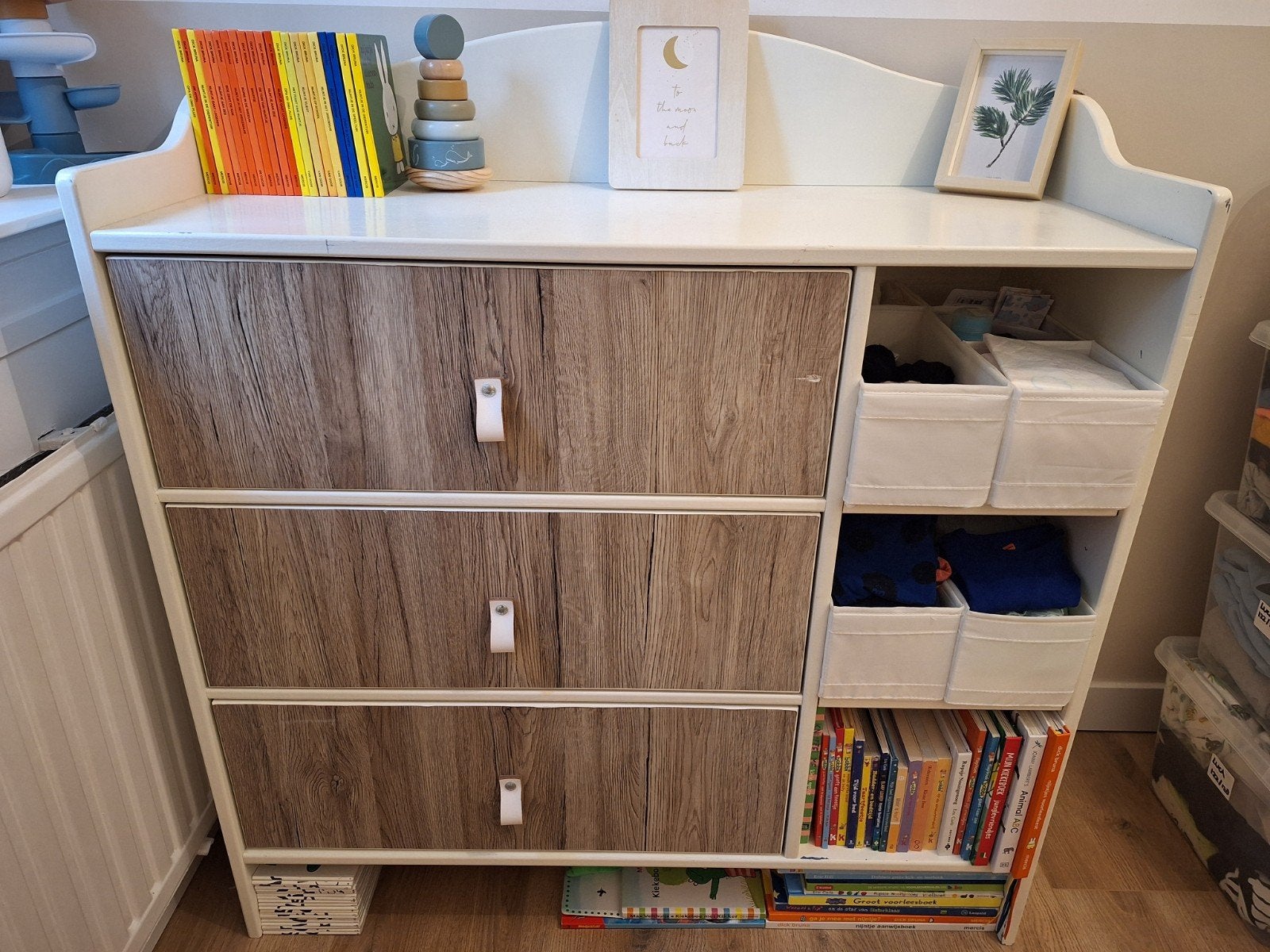 2 Ikea kasten Wit en hout (sticker) met leuke handgreepjes, Huis en Inrichting, Kasten | Ladekasten, Ophalen, Gebruikt, 50 tot 100 cm