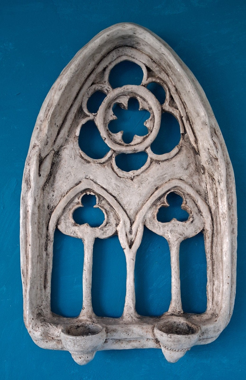 Gotische raamwerk. Gips. 37/58 cm. Ouderdoms patina. Ca1900, Antiek en Kunst, Curiosa en Brocante, Ophalen