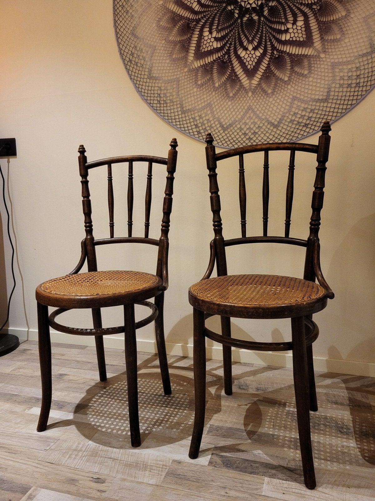 Antieke Josef Hofmann Suc. Thonet stoelen (set van 2), Ophalen