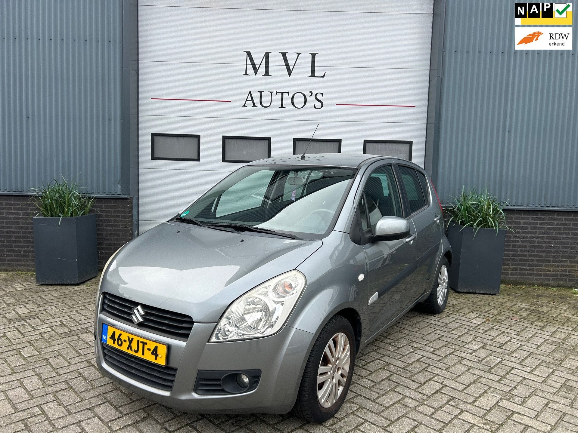 Suzuki Splash 1.0 VVT Exclusive EASSS, Auto's, Voorwielaandrijving, Euro 5, Gebruikt, 31 €/maand